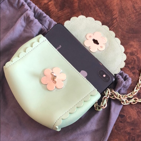 Mulberry Cecily Flower Bag - Picture 8 of 8